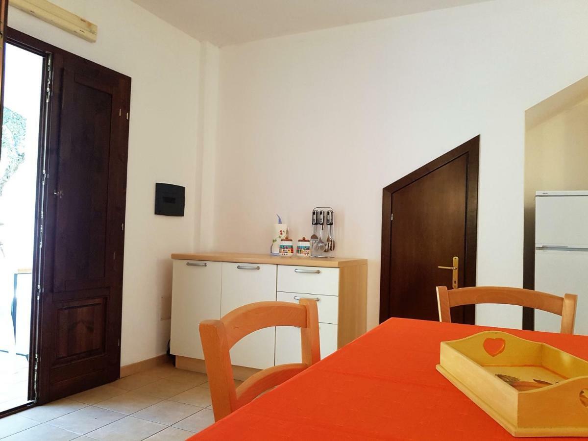 Su Pranu Hotel Onifai Luaran gambar