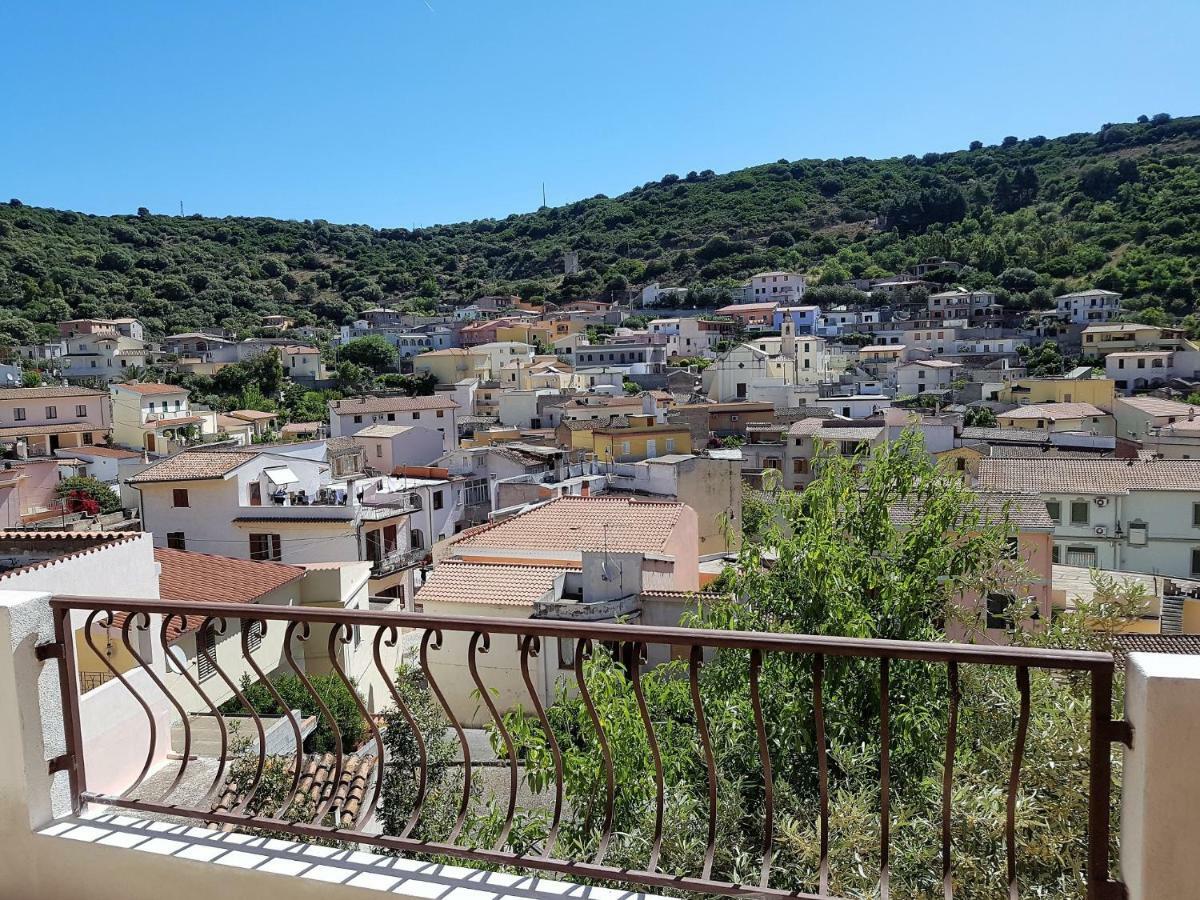 Su Pranu Hotel Onifai Luaran gambar